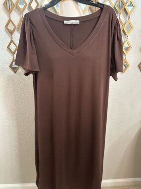 NWT Zenana V-Neck Flutter Sleeve Midi Dress